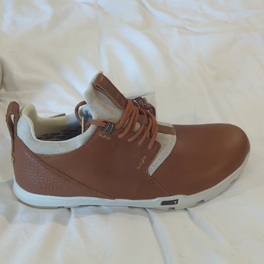 True OG Tour Golf shoes